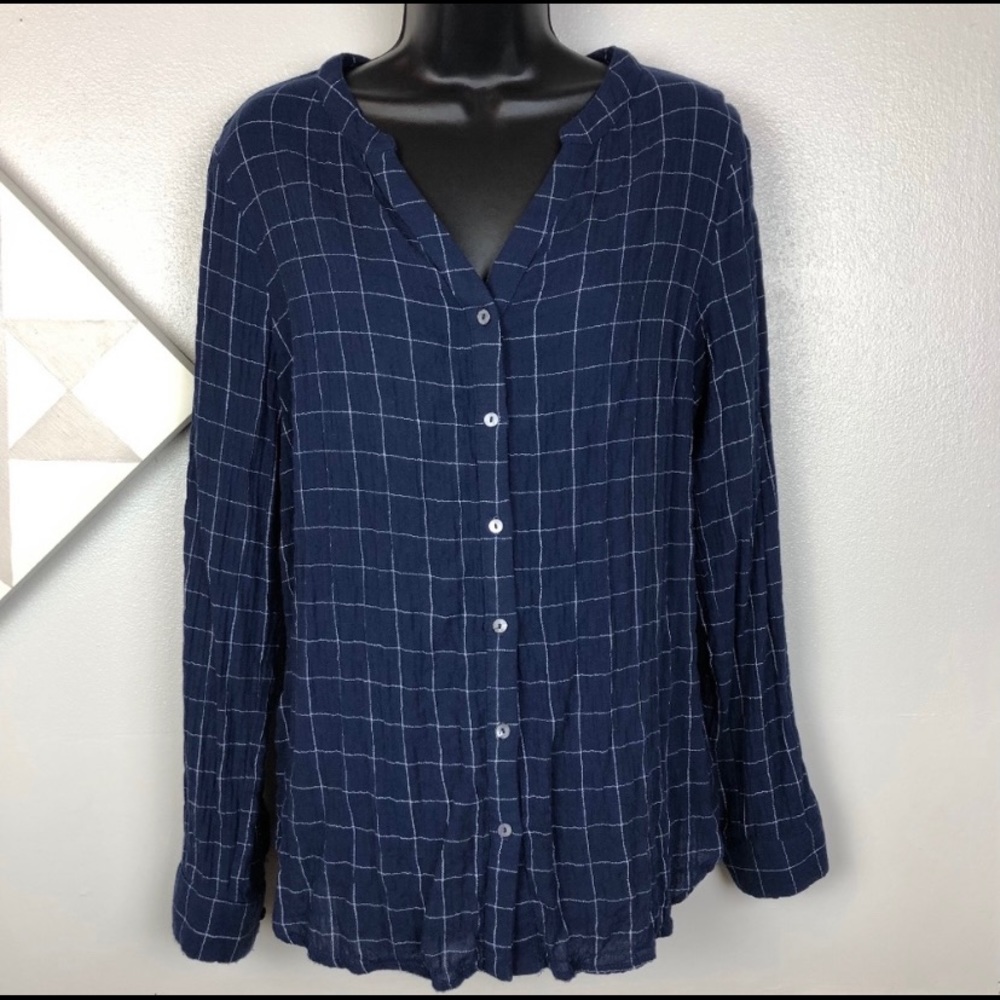 Skies are Blue Stitch Fix Navy Checked Top